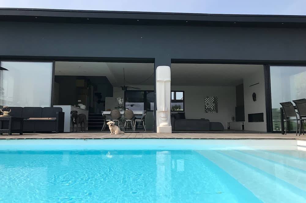 Arquitecto Villa con piscina climatizada in Séné, Côte des Mégalithes