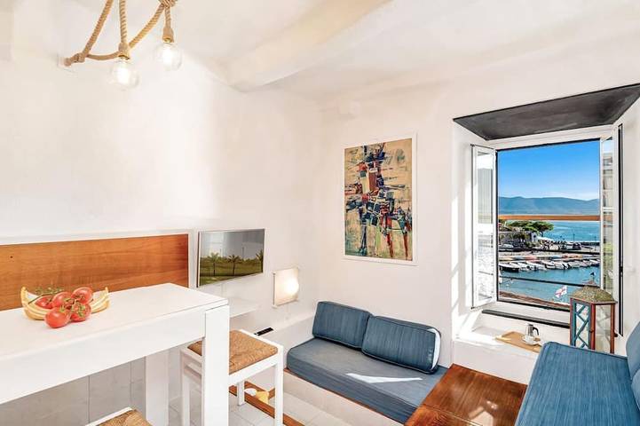Appartamento intero, [Finestranelborgo] 5Terre-Portovenere-Vista mare in Porto Venere, Comune di Porto Venere