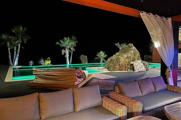 Villa für 8 Personen, mit Garten und Sauna - 1