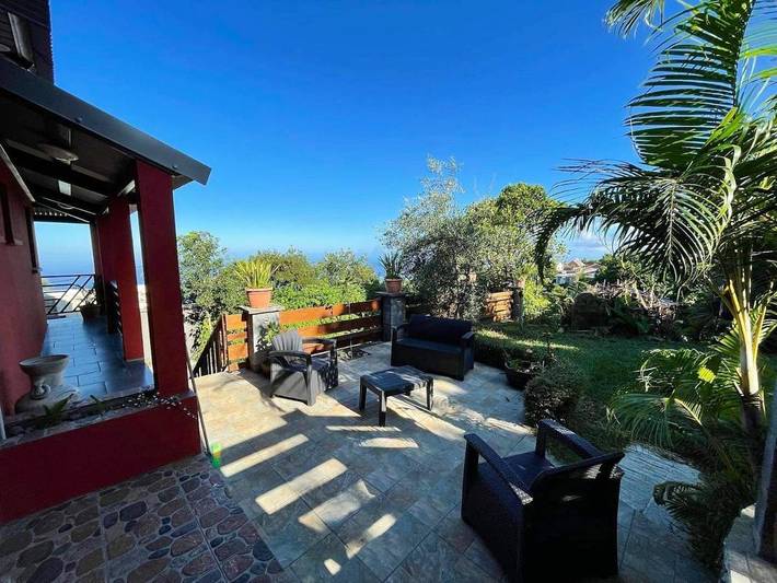 Location de vacances pour 3 personnes, avec jardin et balcon à Les Trois-Bassins - 4