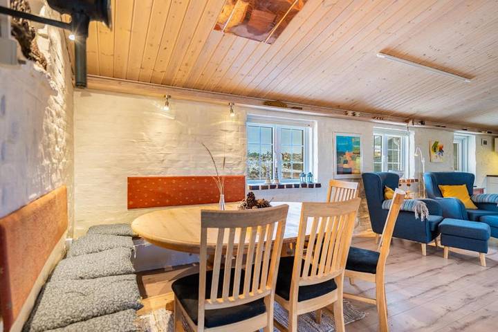 Ferienhaus in Henne Strand für 8 Personen – Dünenblick & nur 500m zum Strand in Henne, Varde