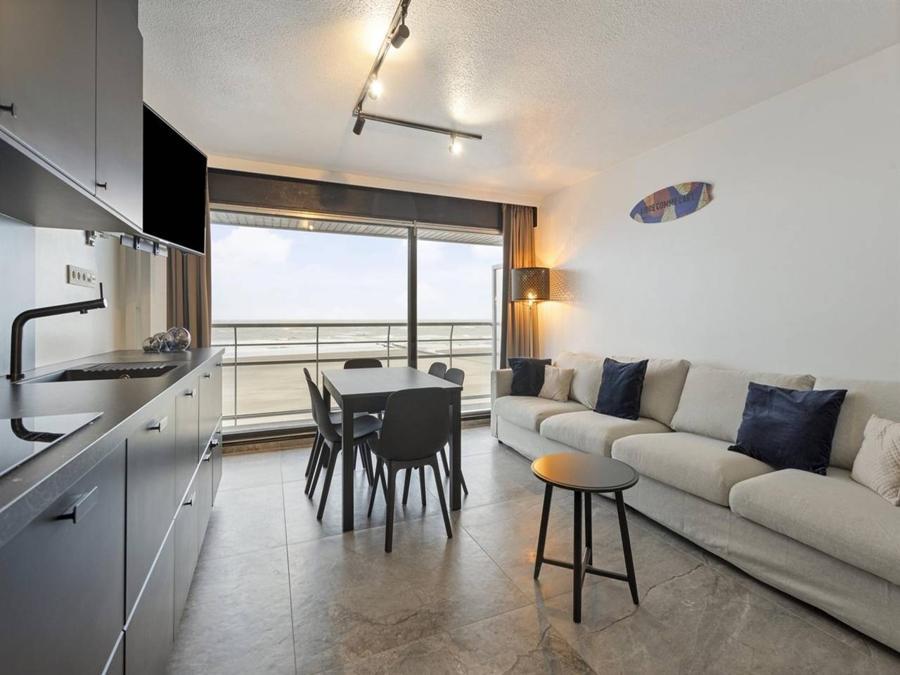 Geheel appartement, Studio in Blankenberge met zeezicht in Blankenberge, Belgische Kust