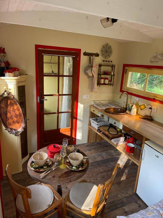 Camping pour 2 personnes, avec jardin ainsi que vue et terrasse, animaux acceptés dans Saône-et-Loire - 3