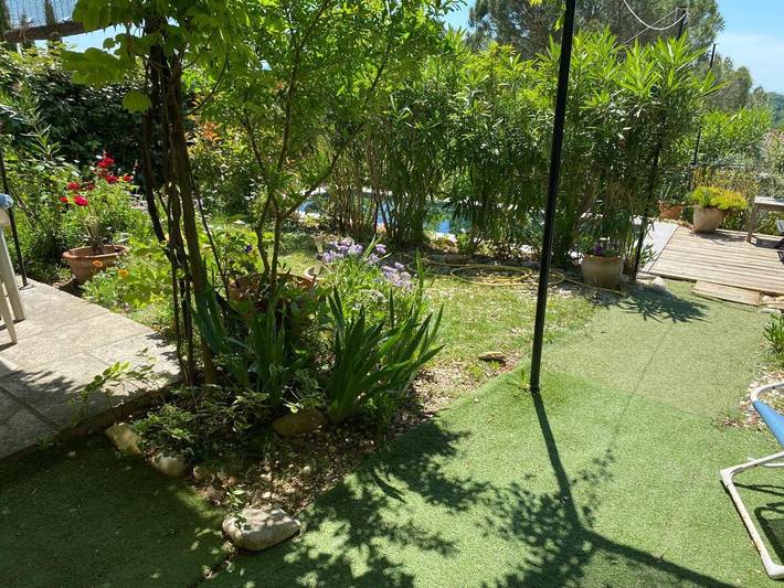 Location de vacances pour 2 personnes, avec piscine ainsi que jardin et vue à Beaumes-de-Venise - 4