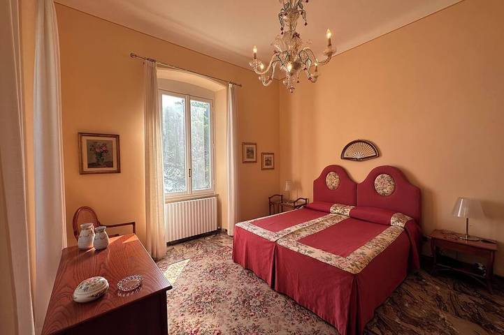 ** Last Minute ** Villa Doria 10P by Villasretreats, waterfront, air conditioning, near the Cinque Terre in Spiaggia di Arenella, Porto Venere Municipio