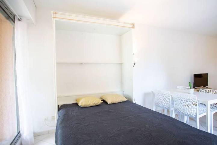 Ferienwohnung für 2 Personen, mit Balkon in Giens - 4