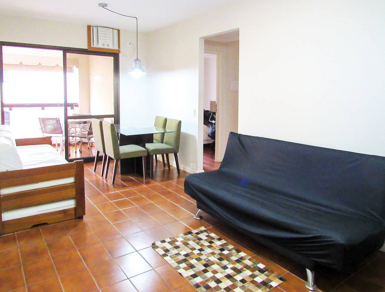 Ganze Wohnung, Ótimo Apto a 200m - Praia das Pitangueiras/Guarujá in Guarujá, Baixada Santista