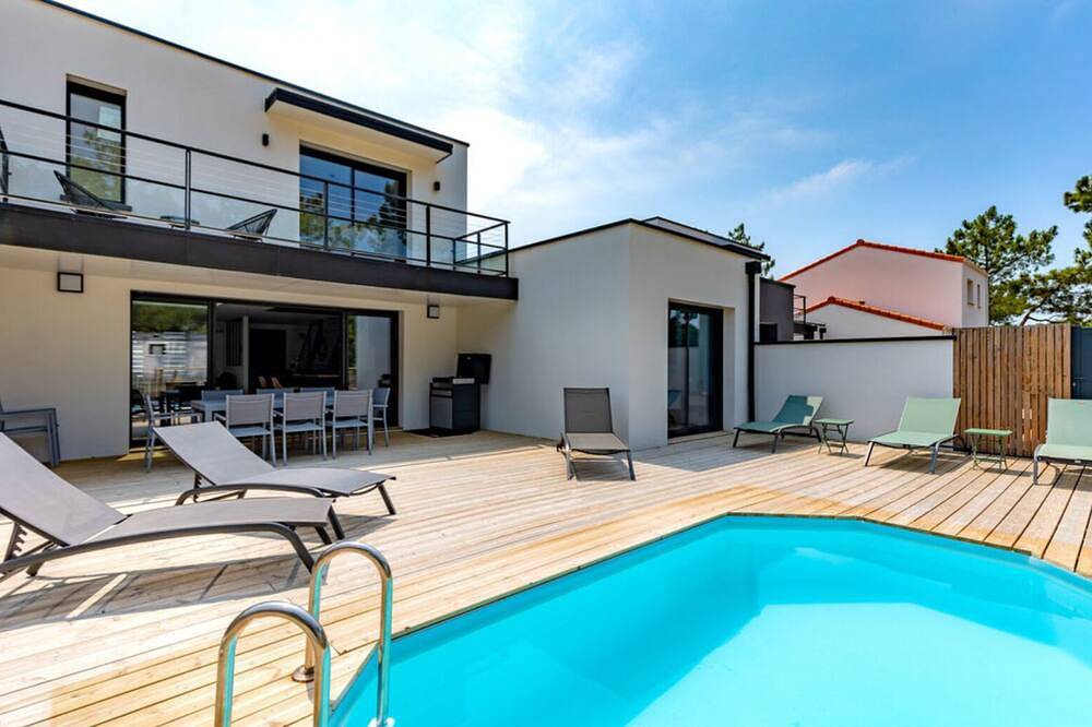 Villa pour 10 Personnes dans Saint-Jean-de-Monts, Vendée