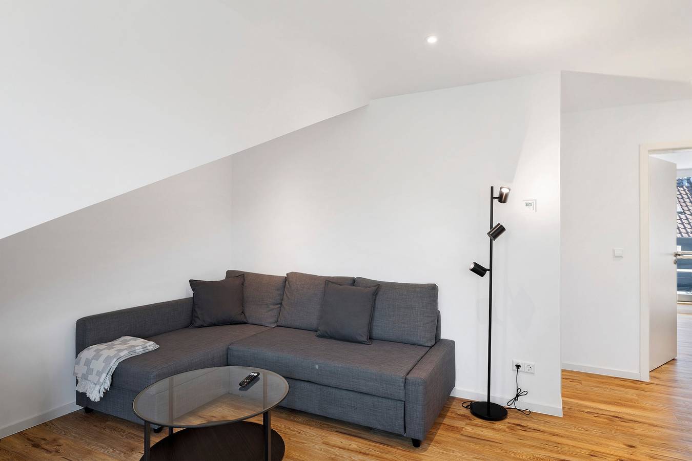 Ganze Wohnung, Ferienwohnung 'Nagoldblick Liebeneckstraße' mit Balkon und Wlan in Pforzheim, Nordschwarzwald