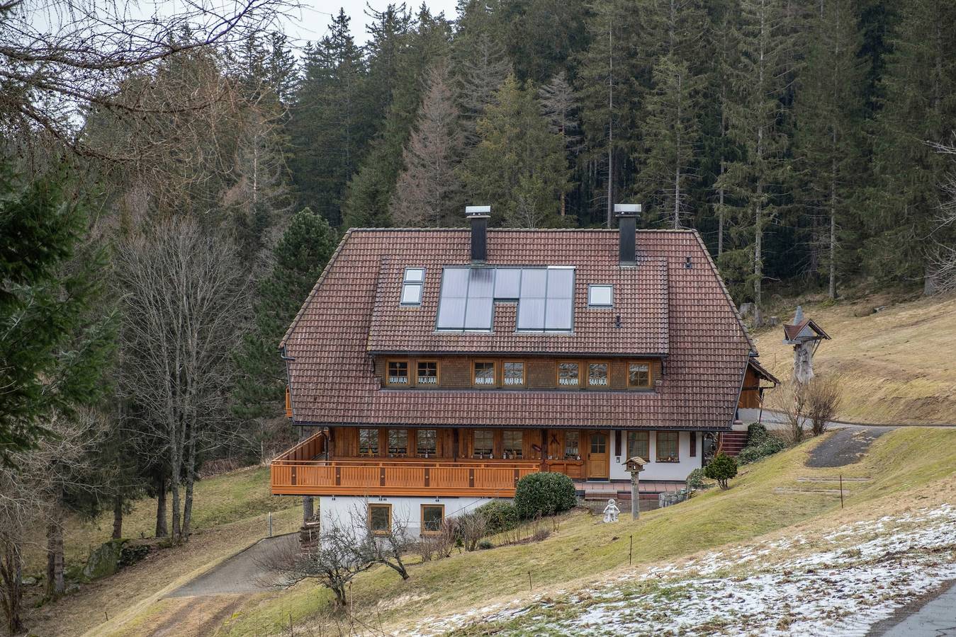 Ganze Wohnung, Ferienwohnung 'Haus Silberberg' mit Gemeinschaftsgarten, Balkon und Wi-Fi in Schonach, Südschwarzwald