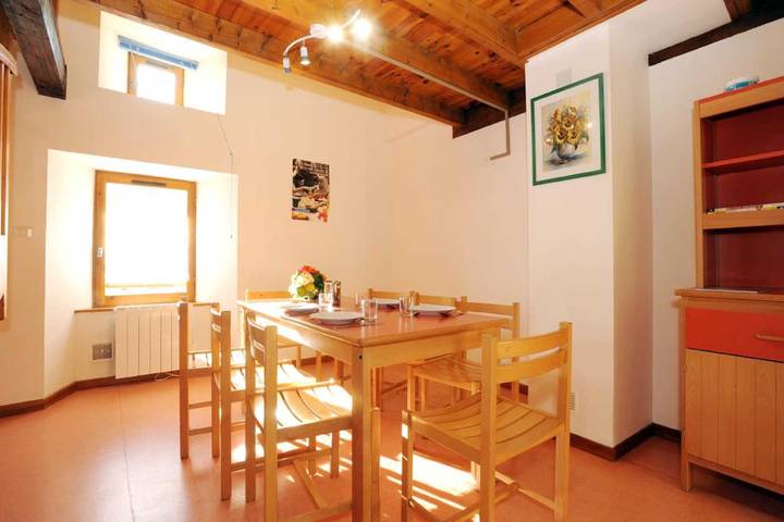 Gîte pour 5 personnes, avec jardin, animaux acceptés