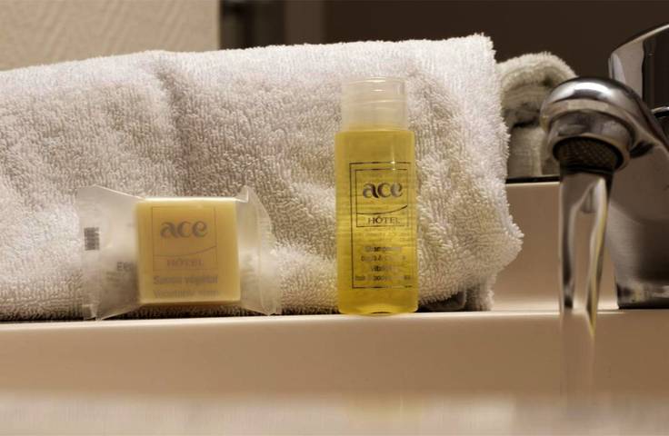 Hôtel pour 2 personnes, avec terrasse à Issoire - 2