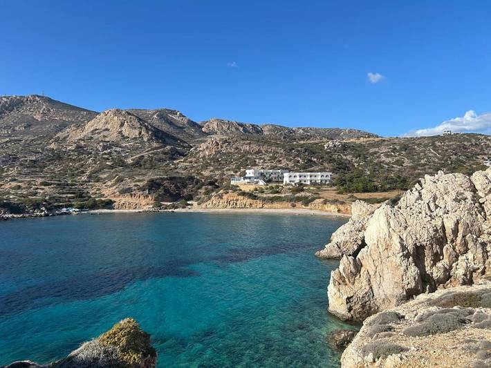 Ferienwohnung für 3 Personen, mit Garten und Ausblick auf Karpathos