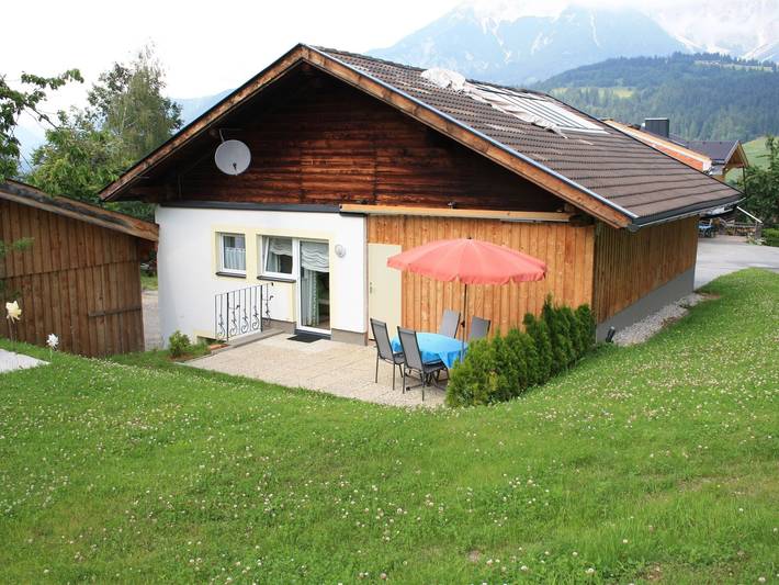Ferienhaus für 4 Personen, mit Balkon und Balkon/Terrasse sowie Terrasse und Garten in Maria Alm