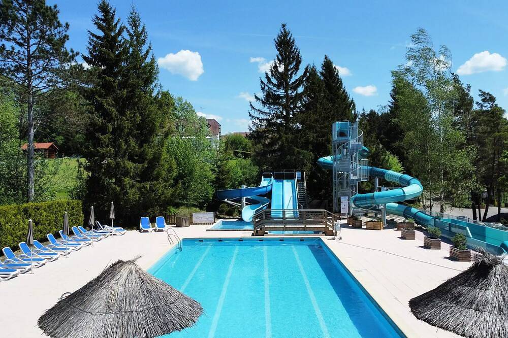Camping pour 5 Personnes dans Paroisse de Bellerive-sur-Ain, Jura