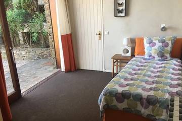 Villa voor 8 Personen in Cap Bénat, Bormes-les-Mimosas, Afbeelding 3