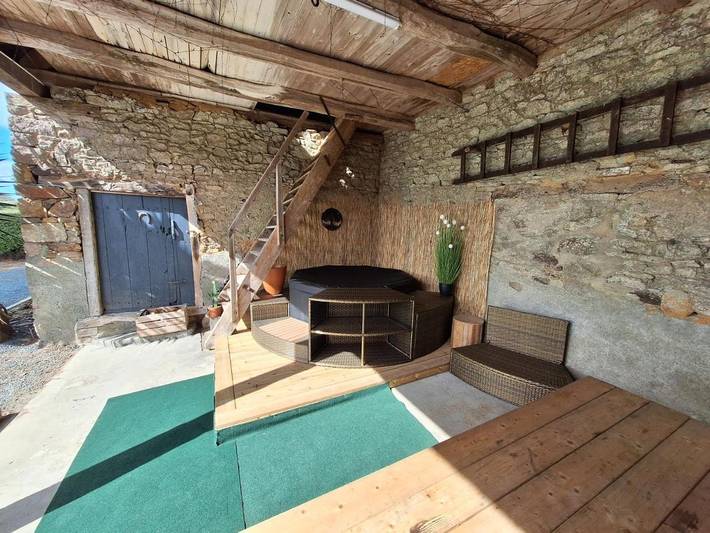 Location de vacances pour 6 personnes, avec vue et jardin, animaux acceptés à Ploëzal - 3