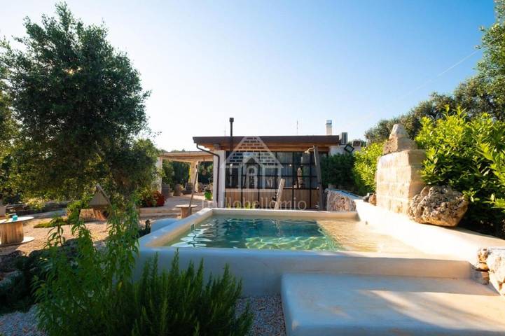 Ferienhaus für 4 Personen, mit Whirlpool und Terrasse sowie Garten und Kinderpool in Villa Castelli