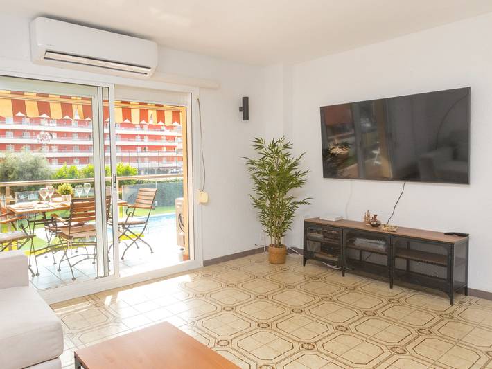 Ferienwohnung für 6 Personen, mit Balkon und Garten in Santa Susanna - 4