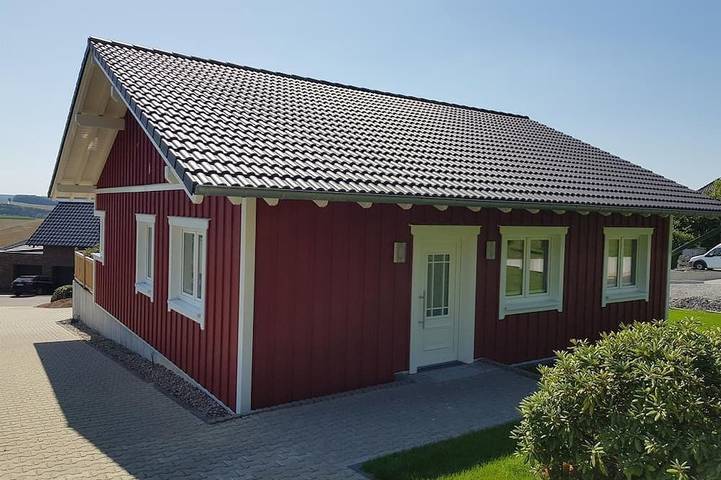 Ferienhaus für 4 Personen, mit Terrasse und Garten