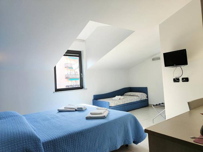 Hôtel pour 2 personnes, avec terrasse, animaux acceptés à Borghetto Santo Spirito - 4