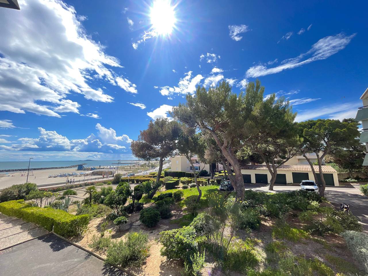 Ganze Wohnung, Studio 50m vom Strand entfernt mit Privatparkplatz, 4 Schlafplätze in Sète in Sete, Côte d'Améthyste