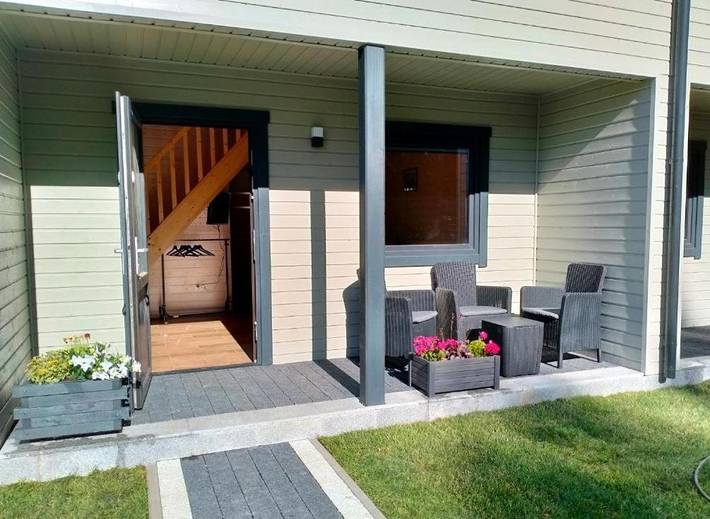 Ferienhaus für 6 Personen, mit Ausblick und Terrasse sowie Garten