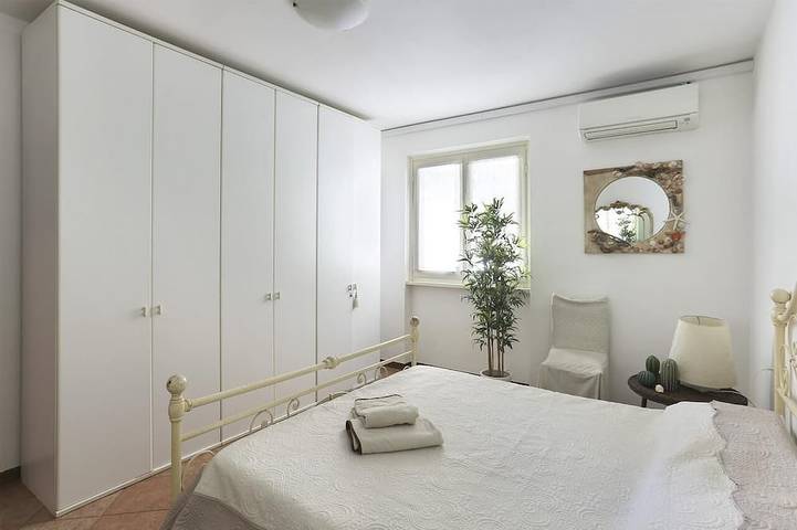 Ferienhaus für 4 Personen, mit Whirlpool und Pool sowie Terrasse und Garten in Marina di Pietrasanta - 4