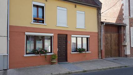 Gîte pour 5 personnes, avec jardin à Domart-en-Ponthieu