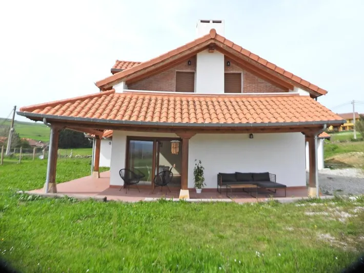 Casa de vacaciones para 6 personas, con vistas y jardín, Se admiten mascotas - 1