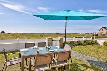 Gîte pour 8 personnes, avec vue sur l’océan ainsi que jardin et piscine dans Plage de la Joie