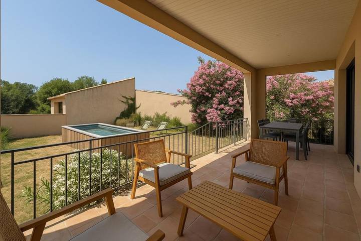 Villa pour 8 personnes, avec piscine ainsi que balcon et jardin à Valras-Plage - 2