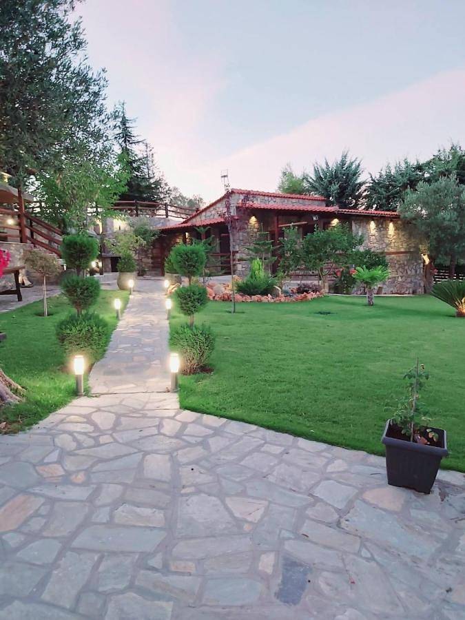 Gîte pour 5 personnes, avec jardin et terrasse, animaux acceptés dans Ormos Panagias - 3