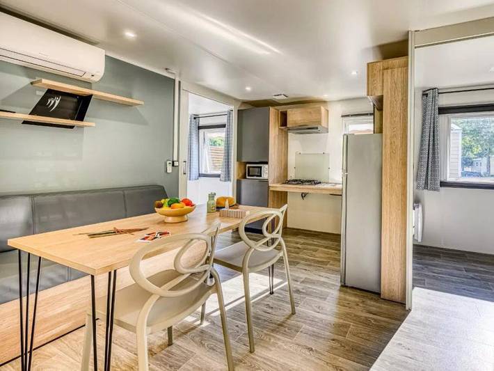 Camping pour 6 personnes, avec bassin pour enfant à Parentis-en-Born - 3