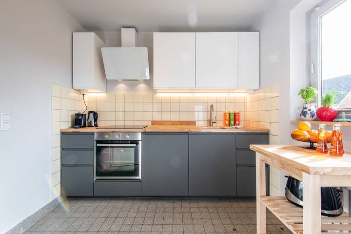 Ganze Wohnung, Strandnahe Ferienwohnung für 5 Pers. mit Garten, WLAN. Haustiere erlaubt. in Westerland, Sylt (Gemeinde)