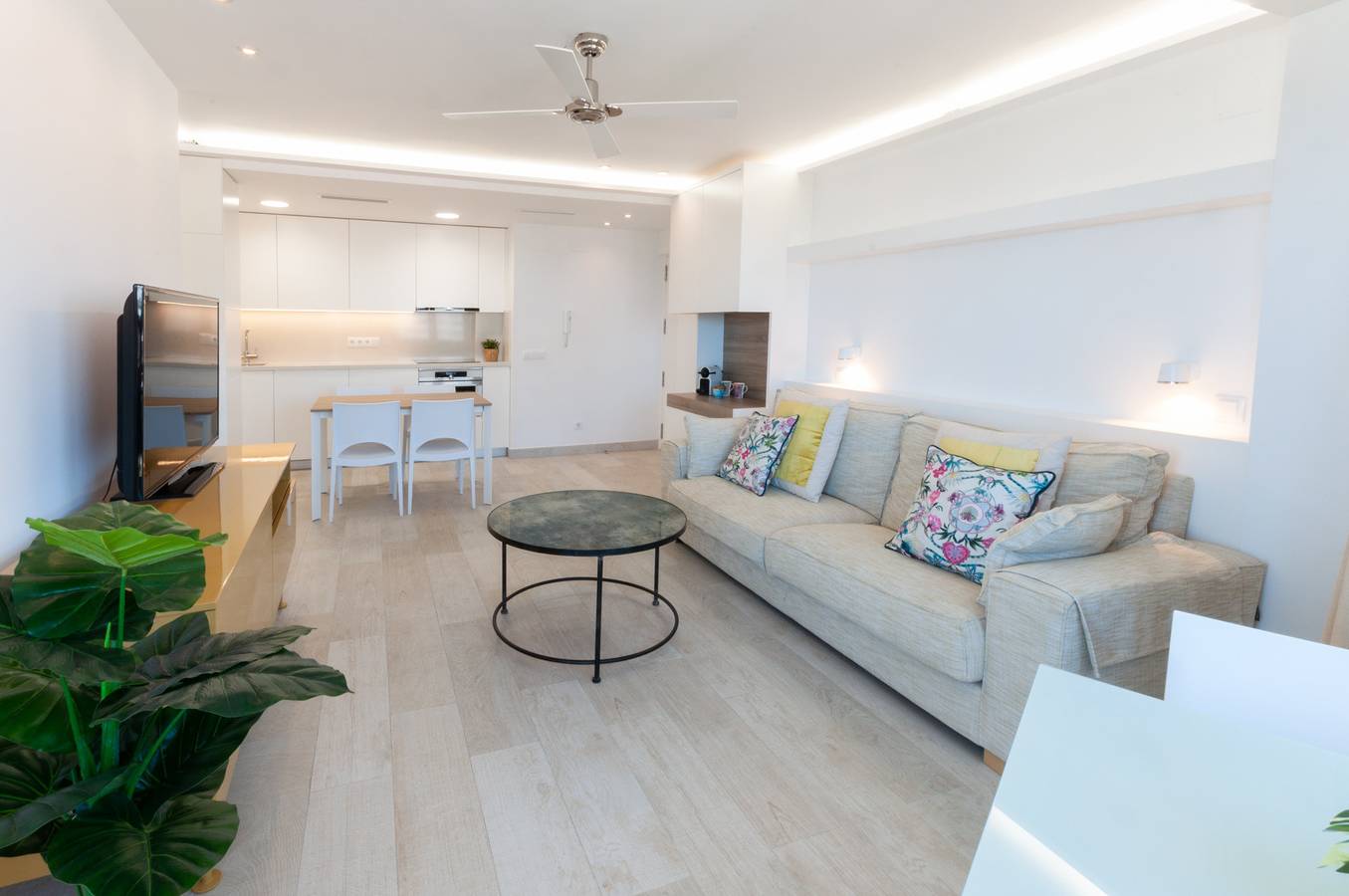 Entire apartment, 48. Ag Presidente in Playa de Gandía, Costa de Valencia
