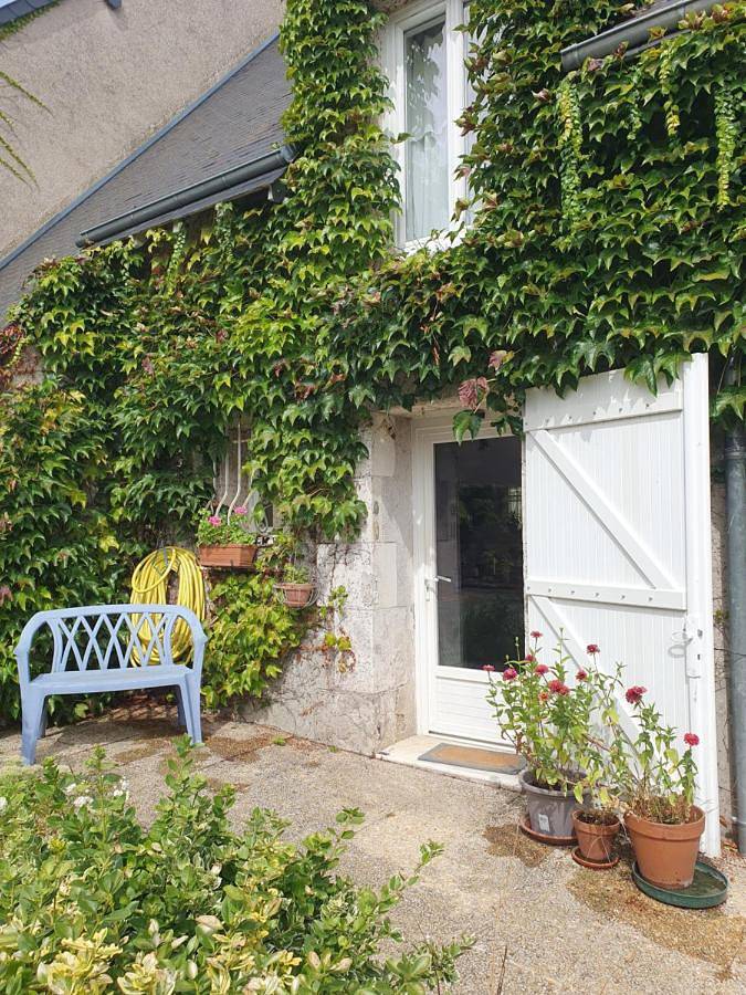 Chambre d’hôte pour 3 personnes, avec Terrasse et Jardin