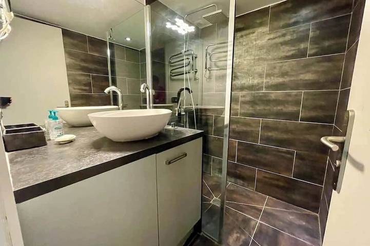 Gîte pour 5 personnes, animaux acceptés dans Theatre Femina - 4