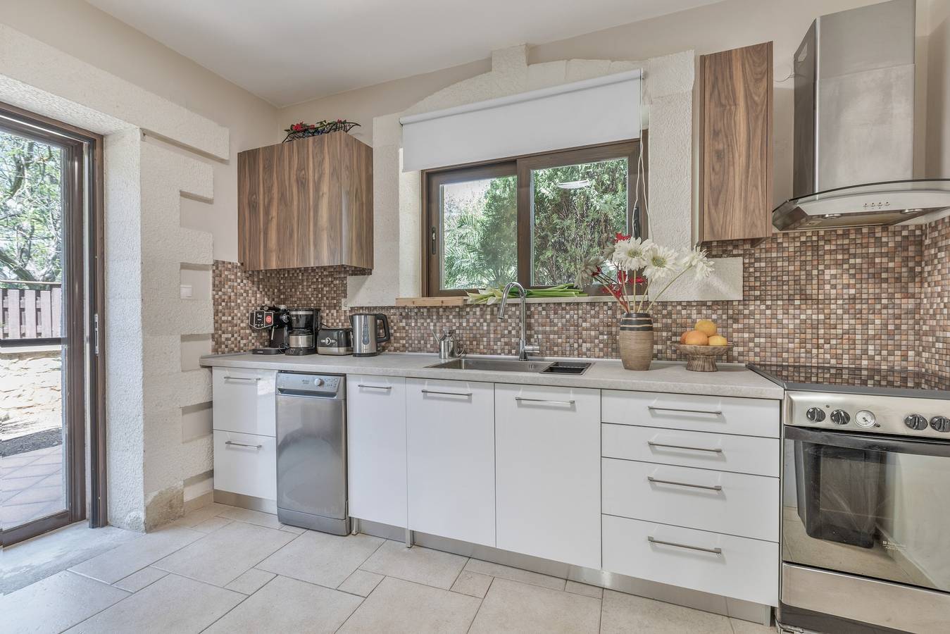 Villa “Neriana - Garden Paradise” with Mountain View, Wi-Fi and Air Conditioning in Neriana, Chaniaregionen