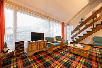 Gîte pour 8 personnes, avec terrasse à Campitello di Fassa