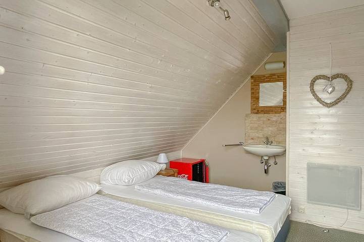 Ferienhaus für 6 Gäste mit 75m² in Kirchheim in Kirchheim, Knüllgebirge