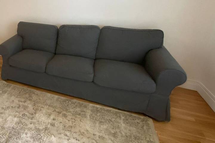Ganze Wohnung, Stylish Flat Just 35 Min from Stockholm Central in Upplands Bro, Mälaren
