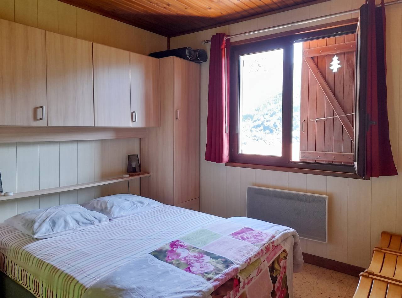 Appartement entier, Appartement charmant à Saint-Martin-Vésubie avec terrasse, 46 m² in Venanson, Région de Nice