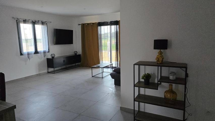Location de vacances pour 8 personnes, avec jardin à Piolenc - 3
