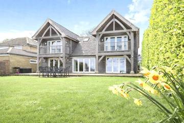 Holiday Rental for 8 People in Bembridge, Isle of Wight, Photo 4