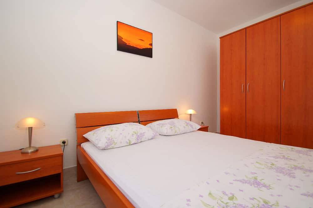 Getaway Beach House-One Bedroom Holiday Home with Terrace and Sea View in Vela Luka, Korčula