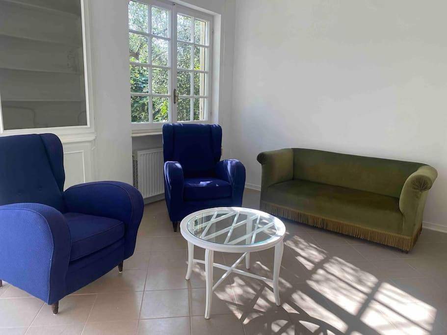 Villa Rita fronte campo Golf in San Remo, Sanremo Gemeinde