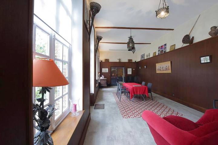 Location de vacances pour 4 personnes, avec piscine ainsi que vue et jardin dans Mesnil-en-Ouche - 4