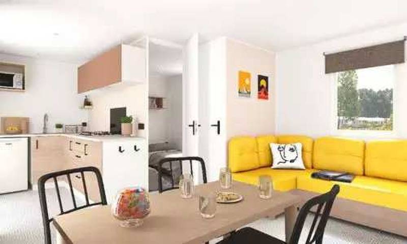 Camping pour 4 personnes, avec terrasse dans le Vaucluse