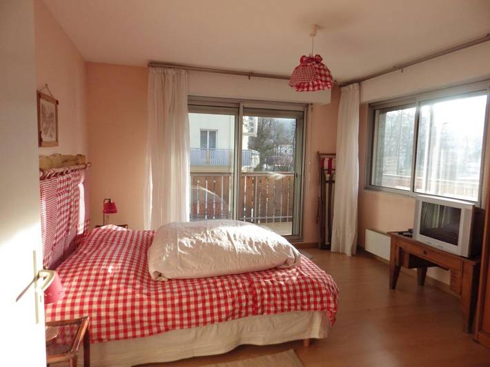 Gîte pour 6 personnes, avec vue ainsi que vue sur le lac et balcon dans Lac de Gérardmer - 3